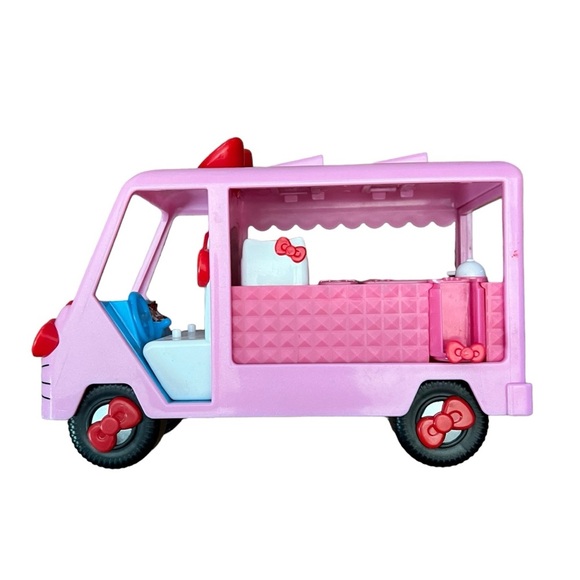 Sanrio Hello Kitty Battery‎ Operated Food Truck - Picture 1 of 5